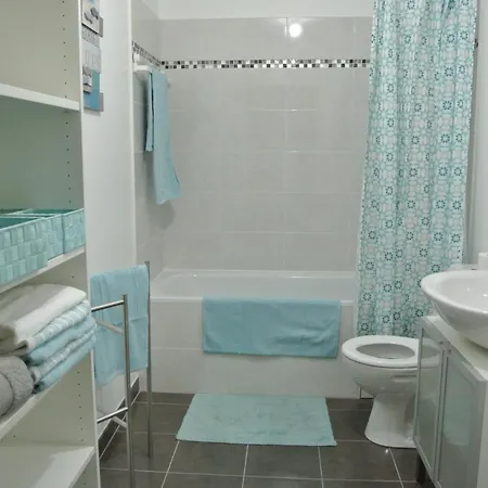 Summer In Paris アパート