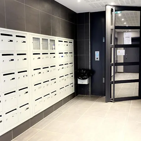 Summer In Paris イヴリー＝シュル＝セーヌ