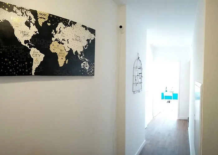 Summer In Paris 아파트 *