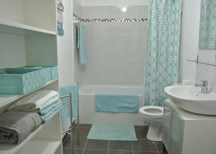 Summer In Paris 아파트